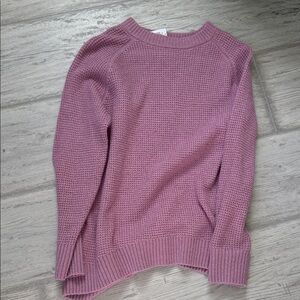 Old Navy Women's Knit Sweater in Mauve
